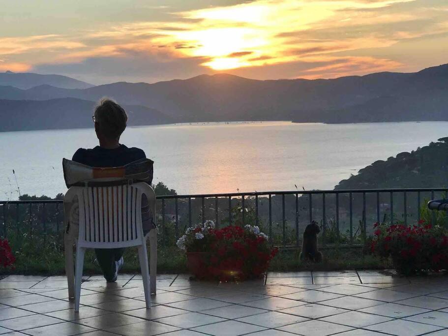 Villa Mit Whirlpool Und Phantastischer Aussicht Capoliveri (Isola d'Elba) Exterior foto
